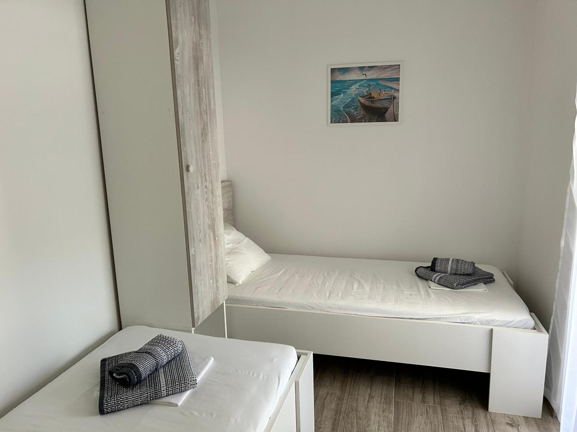 Apartments Dobrenic Vodice Exterior foto