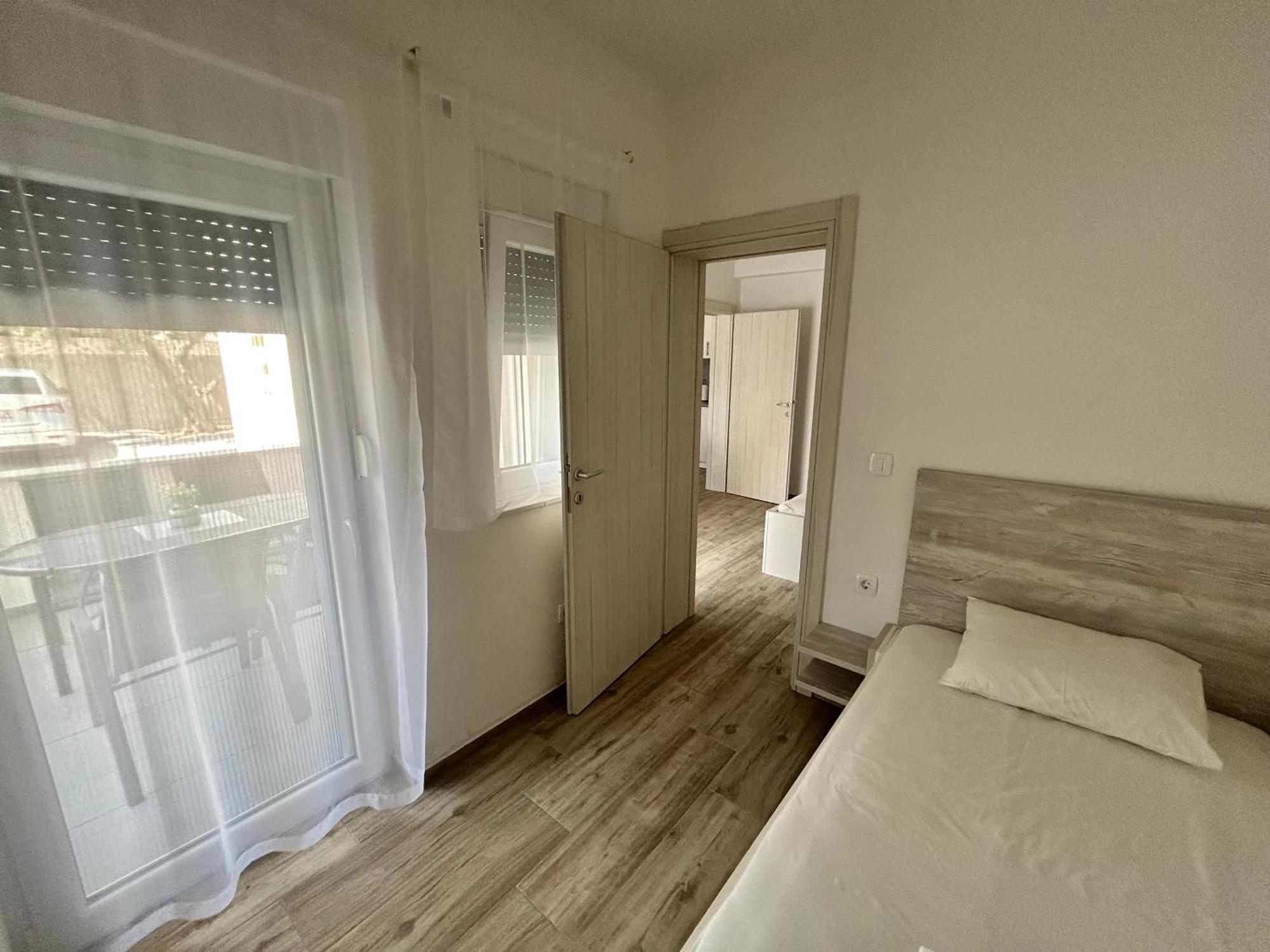 Apartments Dobrenic Vodice Exterior foto