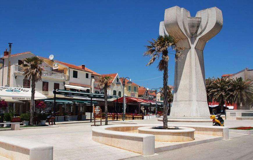Apartments Dobrenic Vodice Exterior foto